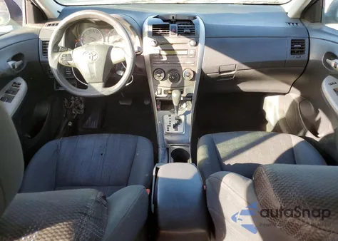 2011 Toyota Corolla Base z USA, uszkodzony, nr VIN 2T1BU4EE0BC665336